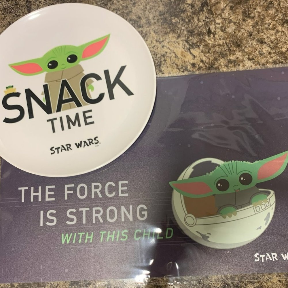Star Wars the Mandalorian the Child Placemat and Snack Time Plate